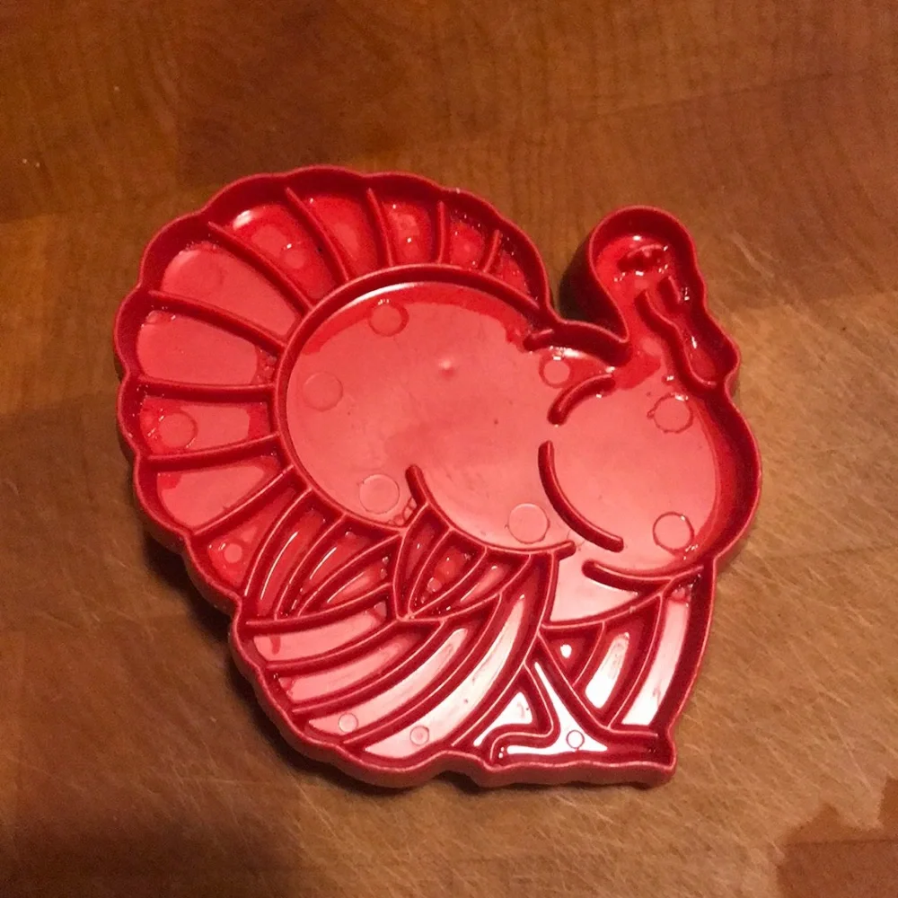 Red Vintage Sugar Cookie Cutters with Handles Set of 3 Pig Turkey Jack-o-Lantern